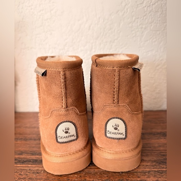 BearPaw Men\'s Chestnut Suede Short Boots women’s size 6 NNT main image 11